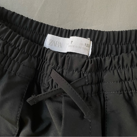 ZARA and H&M 3 pairs of pants. 7Y - Picture 2 of 7